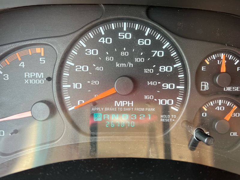 Chevrolet Silverado 2500HD Crew Cab Short Bed 4WD 2002