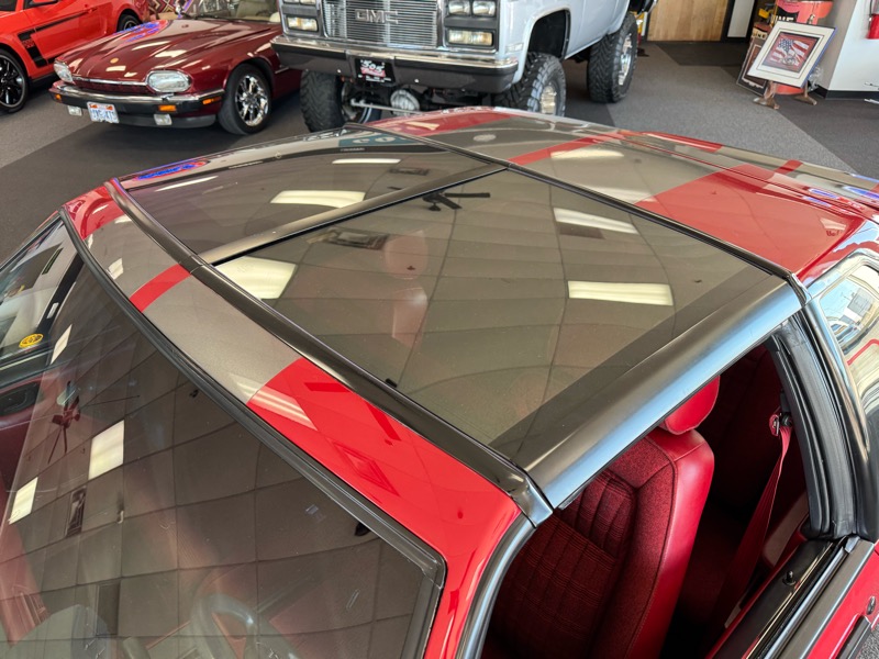 Ford Mustang GT 2-Door Hatchback 1987