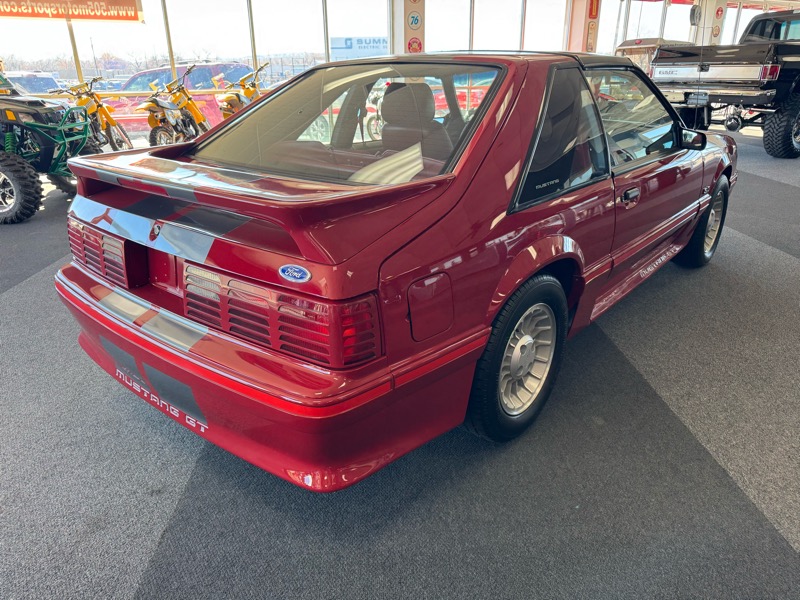Ford Mustang GT 2-Door Hatchback 1987