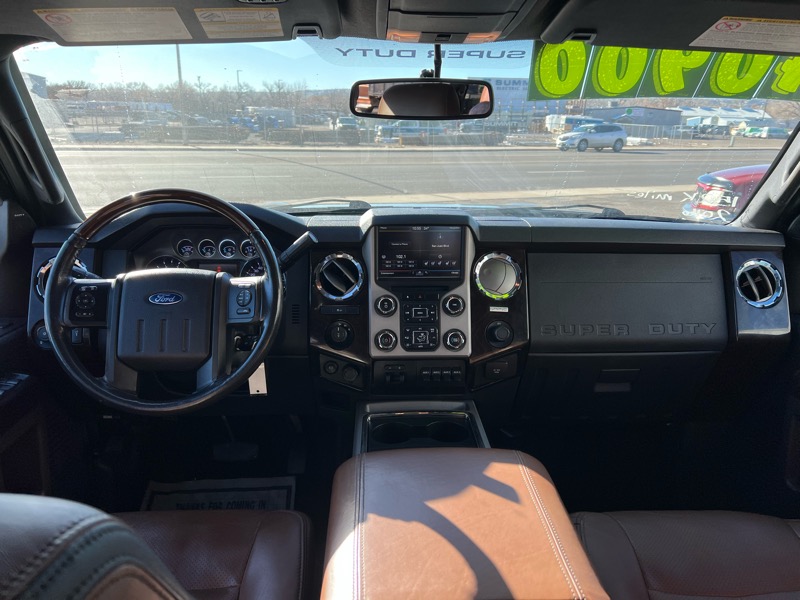 Ford F-350 SD King Ranch Crew Cab Long Bed 4WD 2016