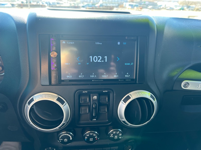 Jeep Wrangler Unlimited Rubicon 4WD 2014