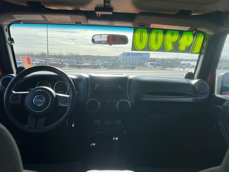 Jeep Wrangler Unlimited Sport 4WD 2011