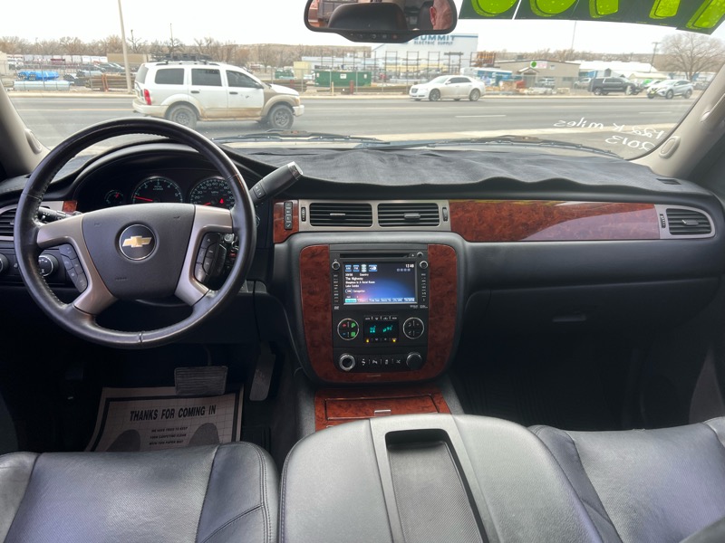 Chevrolet Suburban LTZ 1500 4WD 2013