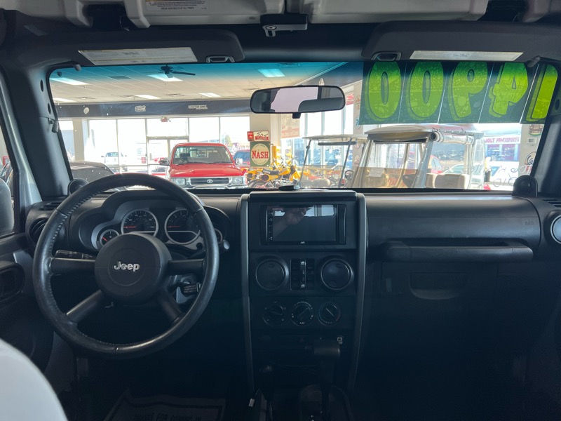 Jeep Wrangler Unlimited Sport 4WD 2010