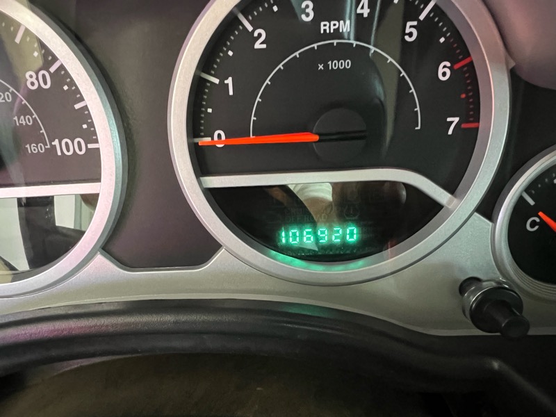 Jeep Wrangler Unlimited Sport 4WD 2010