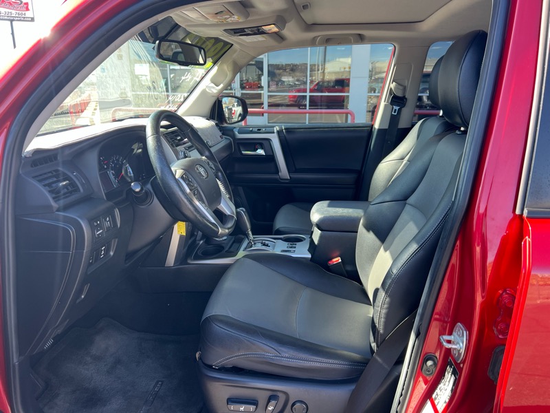 Toyota 4Runner SR5 4WD 2014