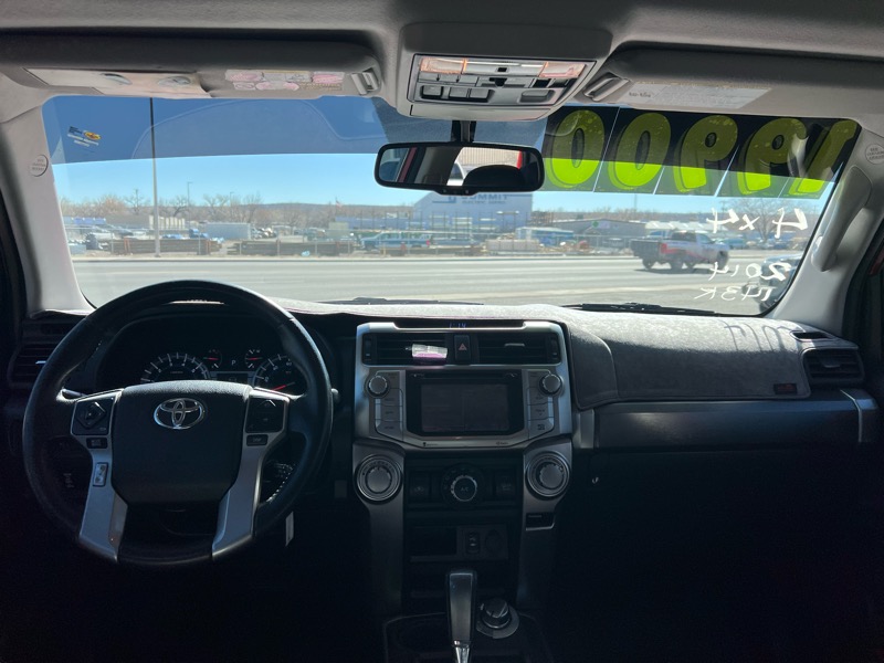 Toyota 4Runner SR5 4WD 2014