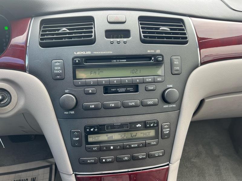 Lexus ES 330 Sedan 2004