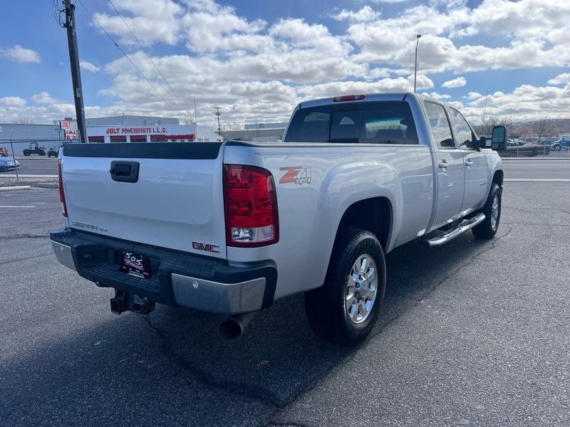 GMC Sierra 3500HD SLT Crew Cab 4WD 2011