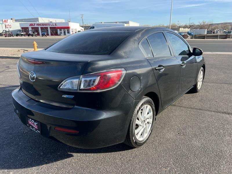 Mazda MAZDA3 i Touring AT 4-Door 2013