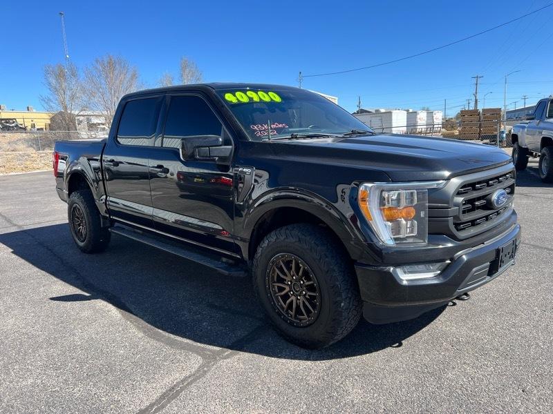 Ford F-150 4WD SuperCrew 139" XLT 2022