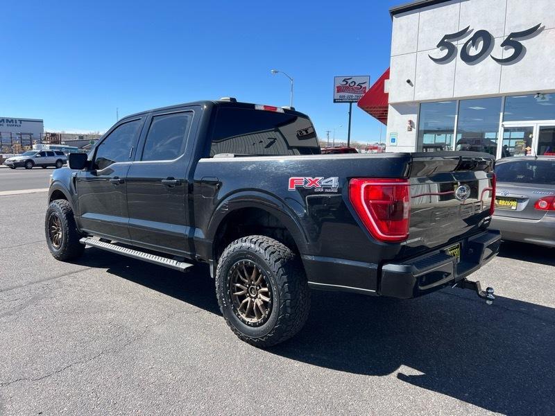 Ford F-150 4WD SuperCrew 139" XLT 2022