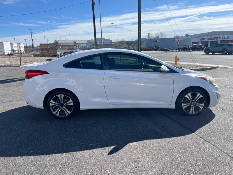 Hyundai Elantra GS Coupe A/T 2013