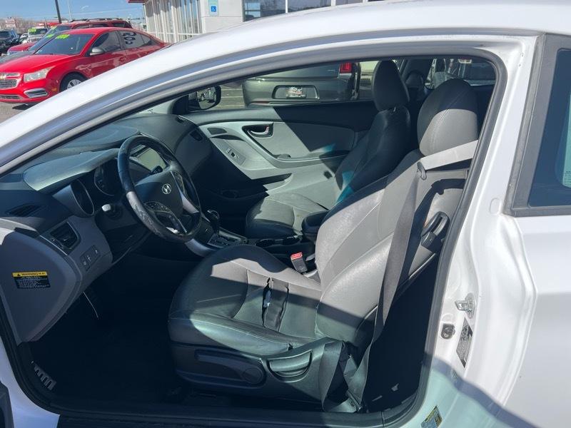 Hyundai Elantra GS Coupe A/T 2013