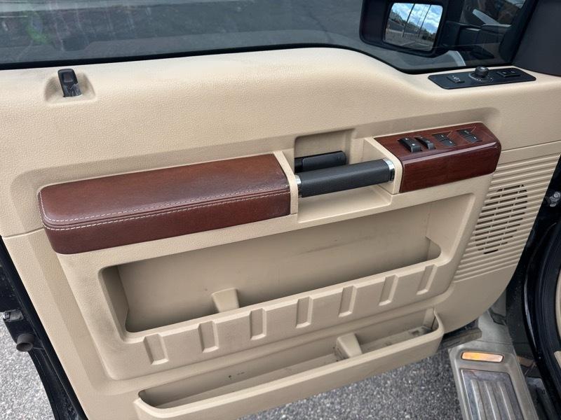 Ford F-350 SD King Ranch Crew Cab Long Bed 4WD 2010