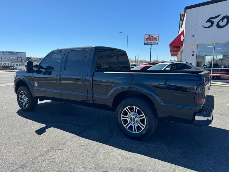 Ford F-250 SD Lariat Crew Cab Short Bed 4WD 2011