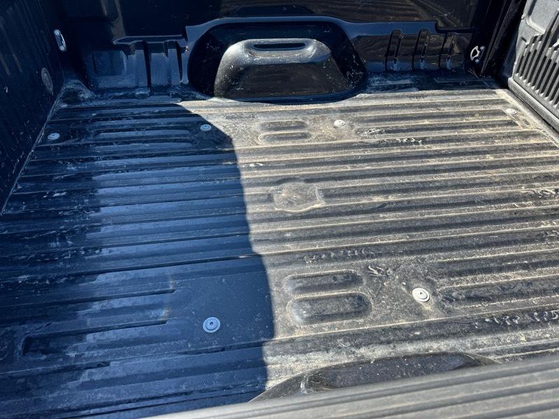 Ford F-250 SD Lariat Crew Cab Short Bed 4WD 2011