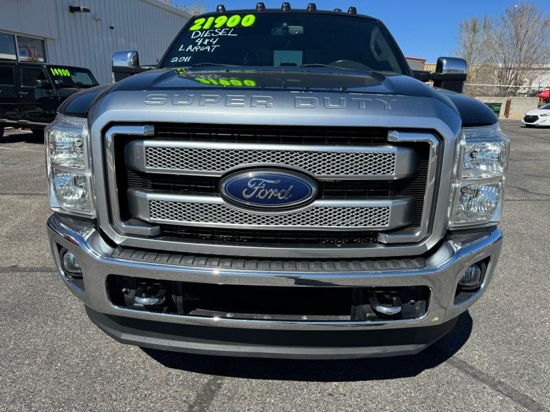 Ford F-250 SD Lariat Crew Cab Short Bed 4WD 2011