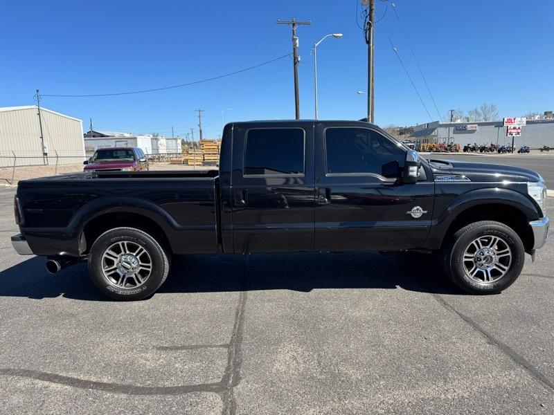 Ford F-250 SD Lariat Crew Cab Short Bed 4WD 2011