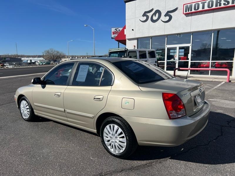 Hyundai Elantra GLS 4-Door 2006