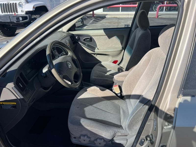 Hyundai Elantra GLS 4-Door 2006