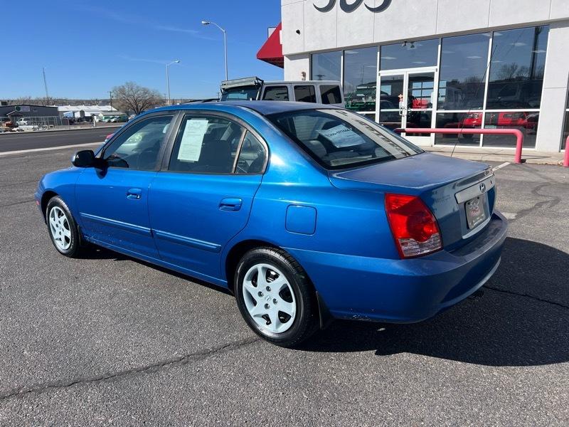 Hyundai Elantra GLS 4-Door 2005