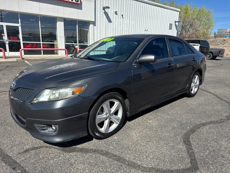 Toyota Camry 4dr Sdn SE Auto V6 2010