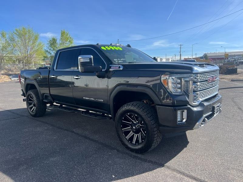 GMC Sierra 2500HD Denali Crew Cab 4WD 2020