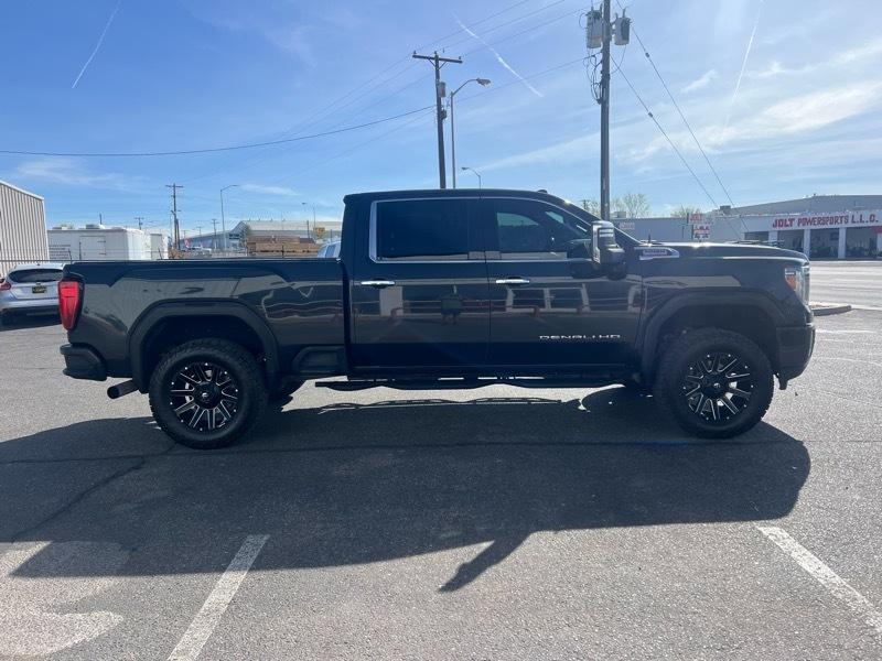GMC Sierra 2500HD Denali Crew Cab 4WD 2020