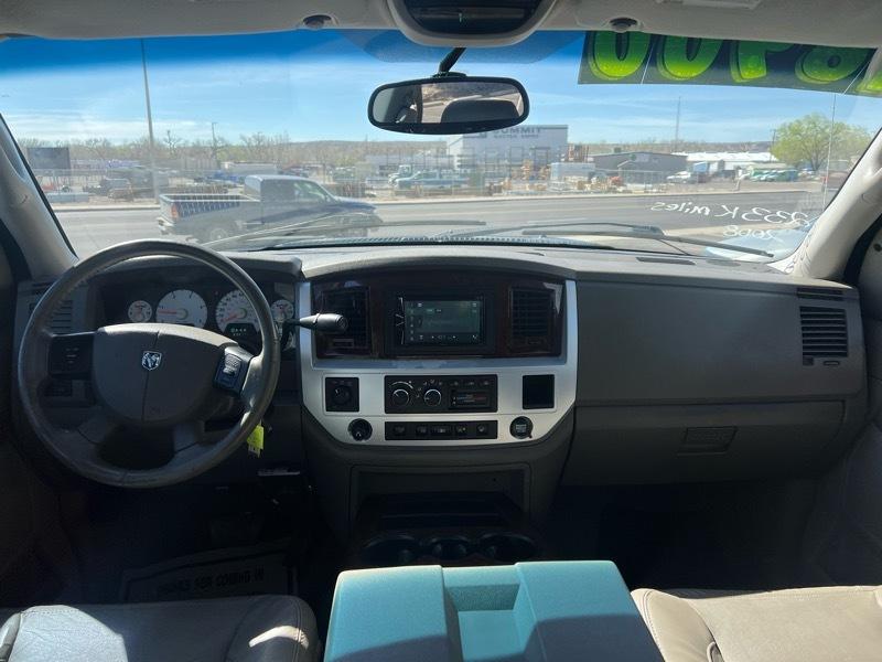 Dodge Ram 2500 SLT Mega Cab 4WD 2008