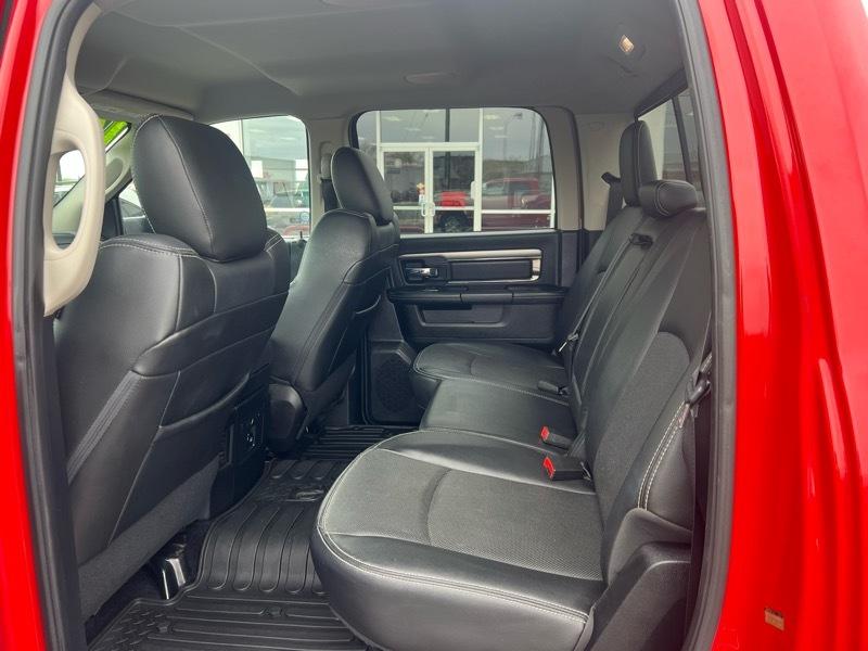 RAM 1500 4WD Crew Cab 149" Sport 2014