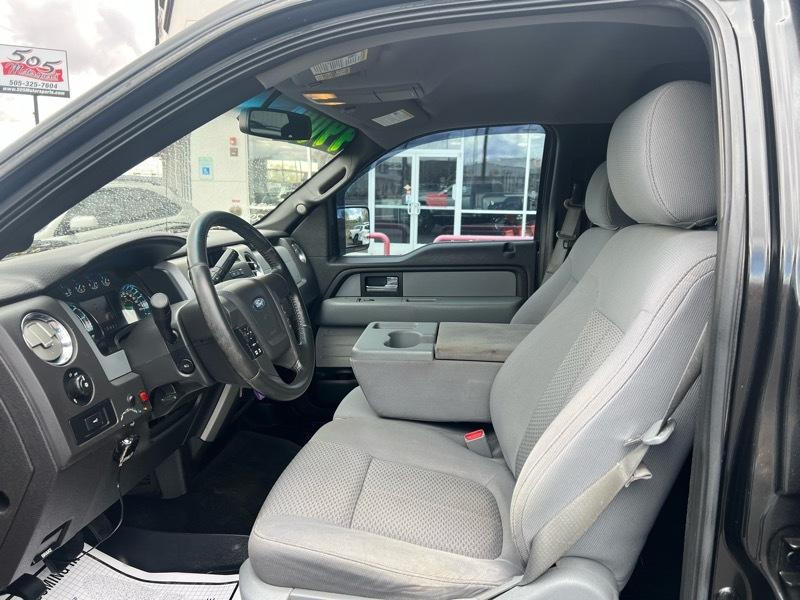 Ford F-150 4WD Reg Cab 126" XLT 2012