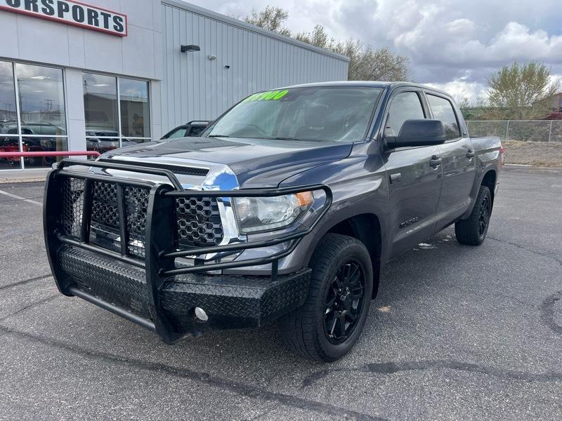 Toyota Tundra SR5 5.7L V8 CrewMax 4WD 2021