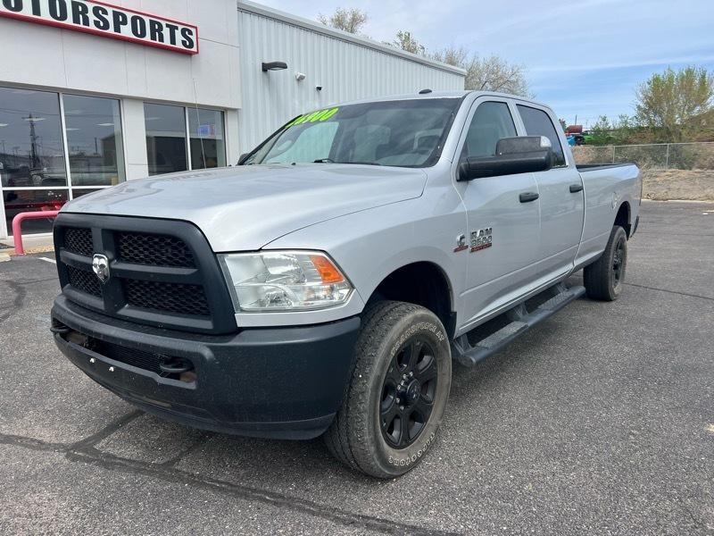 RAM 3500 Tradesman Crew Cab 4WD 2017