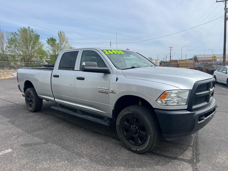 RAM 3500 Tradesman Crew Cab 4WD 2017