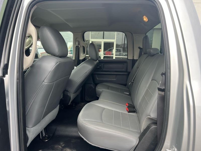 RAM 3500 Tradesman Crew Cab 4WD 2017