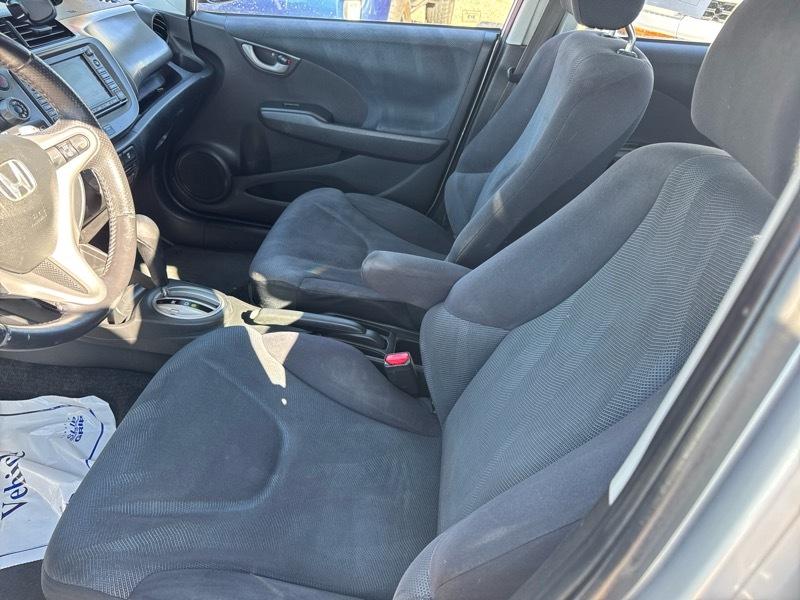 Honda Fit Sport 5-Speed AT with Navigation 2011
