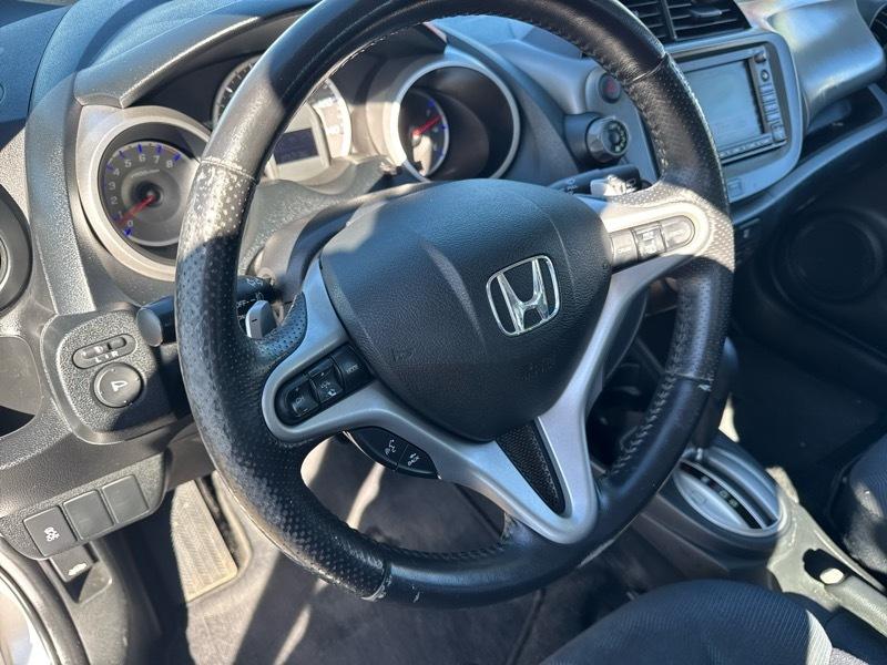 Honda Fit Sport 5-Speed AT with Navigation 2011