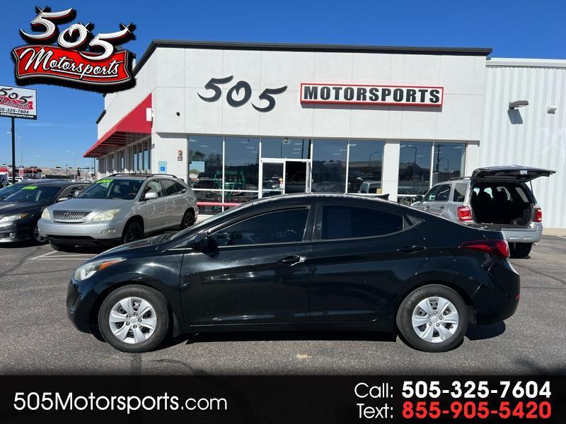 Hyundai Elantra SE 6AT 2016