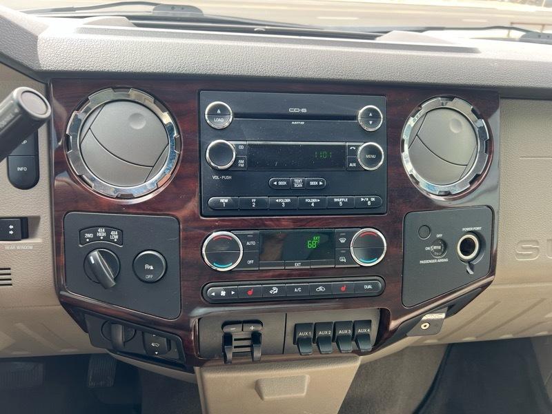 Ford F-350 SD Lariat Crew Cab 4WD 2009