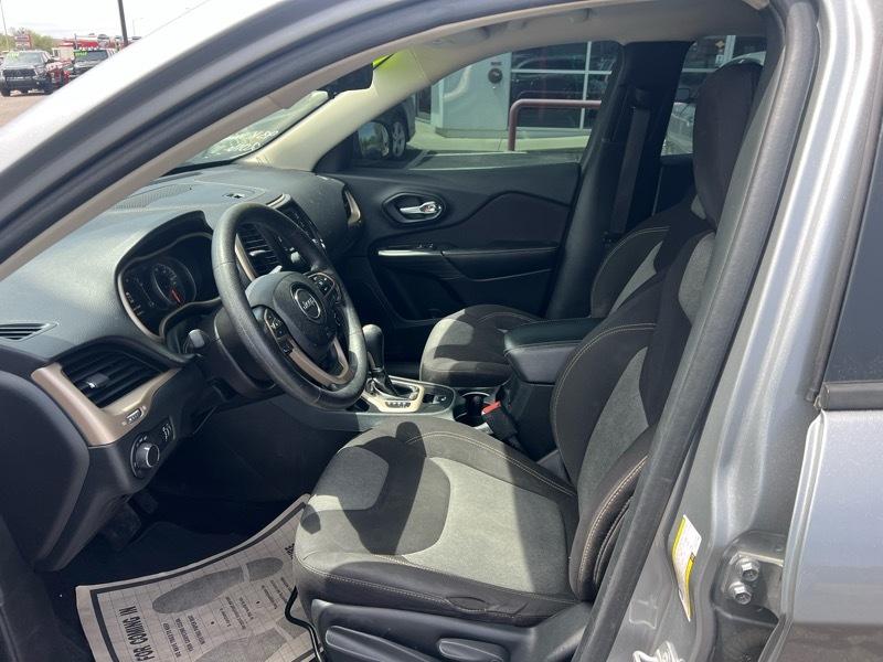 Jeep Cherokee Sport FWD 2016