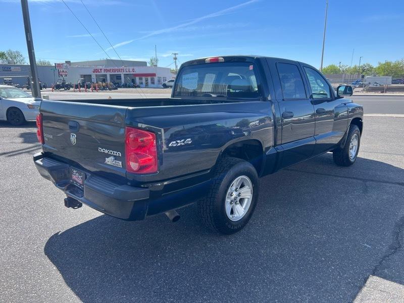 Dodge Dakota SXT Crew Cab 4WD 2009
