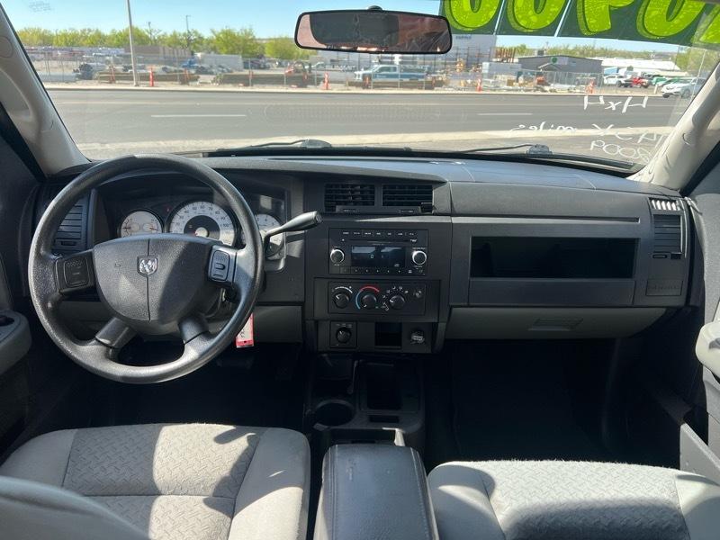 Dodge Dakota SXT Crew Cab 4WD 2009