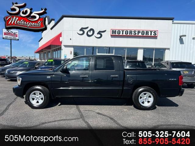 Black 2009 Dodge Dakota SXT Crew Cab 4WD Pickup Truck Automatic