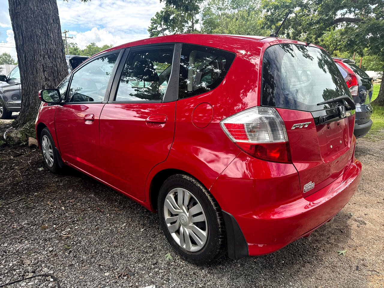 Honda Fit 5dr HB Auto 2013 Honda Fit 5dr HB Auto 2013