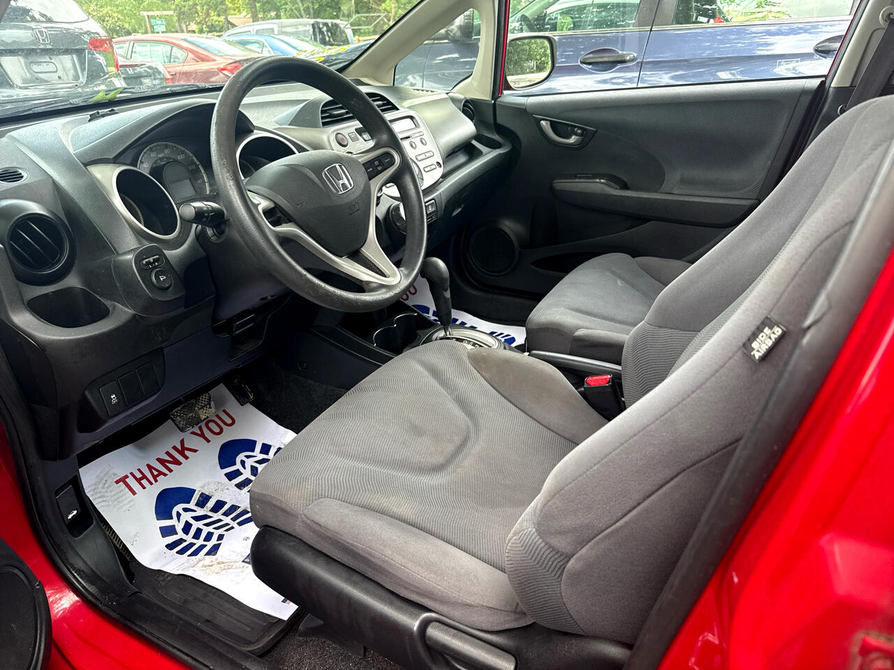 Honda Fit 5dr HB Auto 2013 Honda Fit 5dr HB Auto 2013