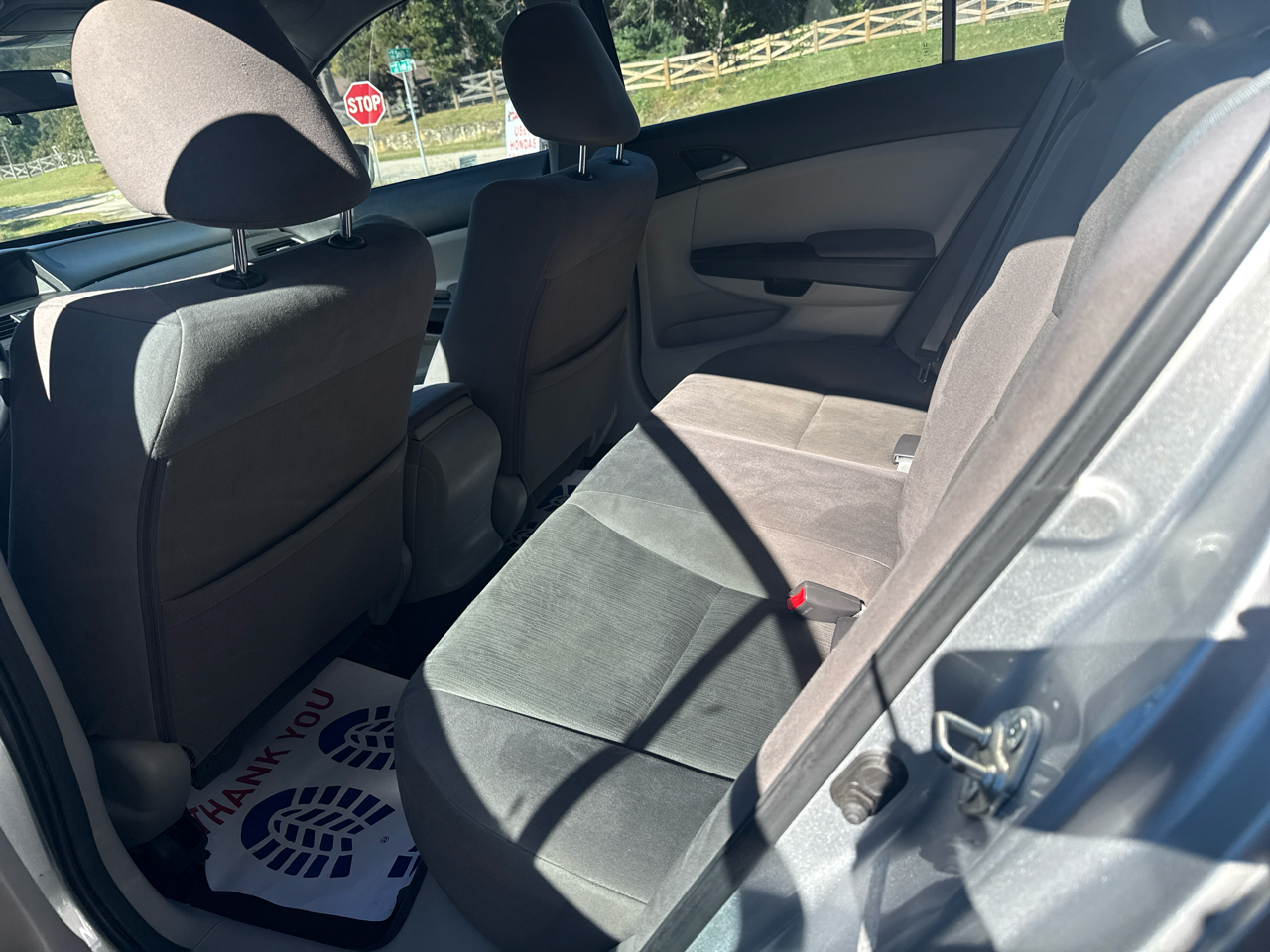 Honda Accord Sdn 4dr I4 Auto LX 2012 Honda Accord Sdn 4dr I4 Auto LX 2012