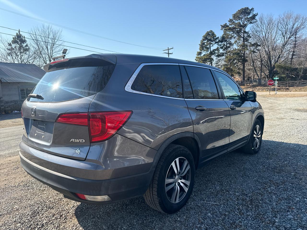 Honda Pilot AWD 4dr EX-L w/Honda Sensing 2016