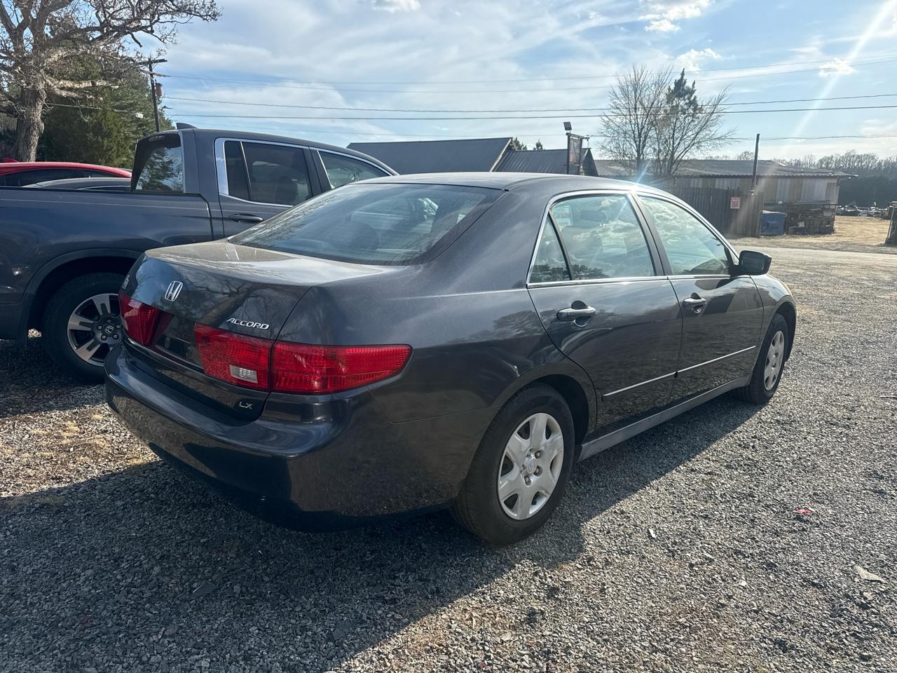 Honda Accord Sdn LX AT 2005