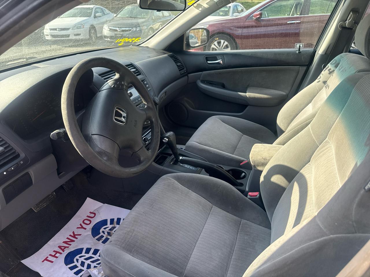 Honda Accord Sdn LX AT 2005